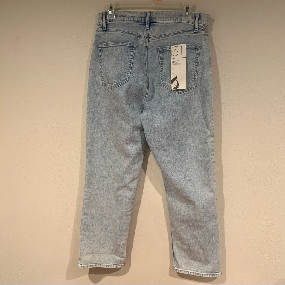 (NWT) Lou & Grey High Rise Straight Leg Jeans